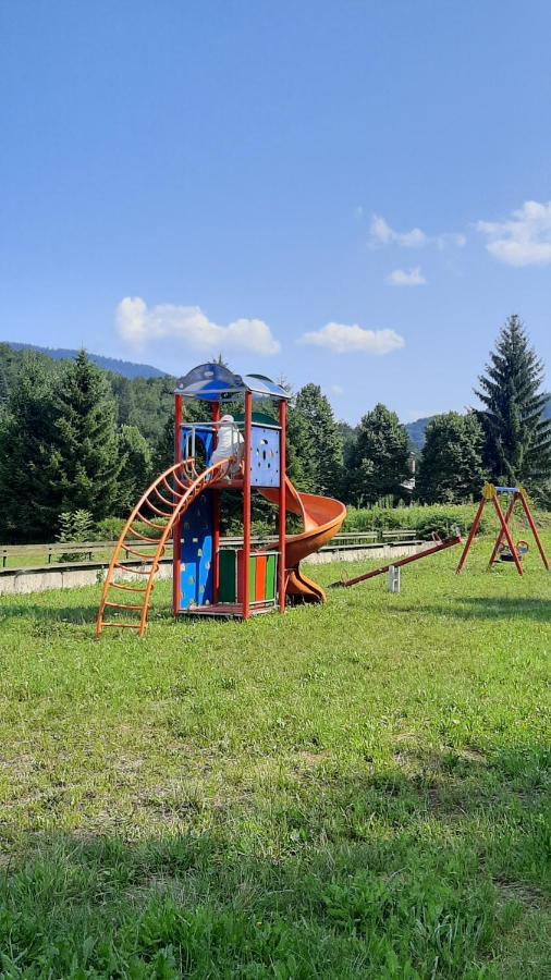 Kuca Za Odmor Forest Dream U Blizini Rijeke Kupe Plesce Exterior foto